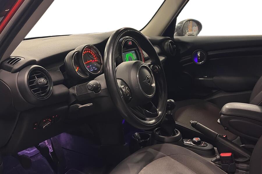 Mini Hatchback vaihtoauto