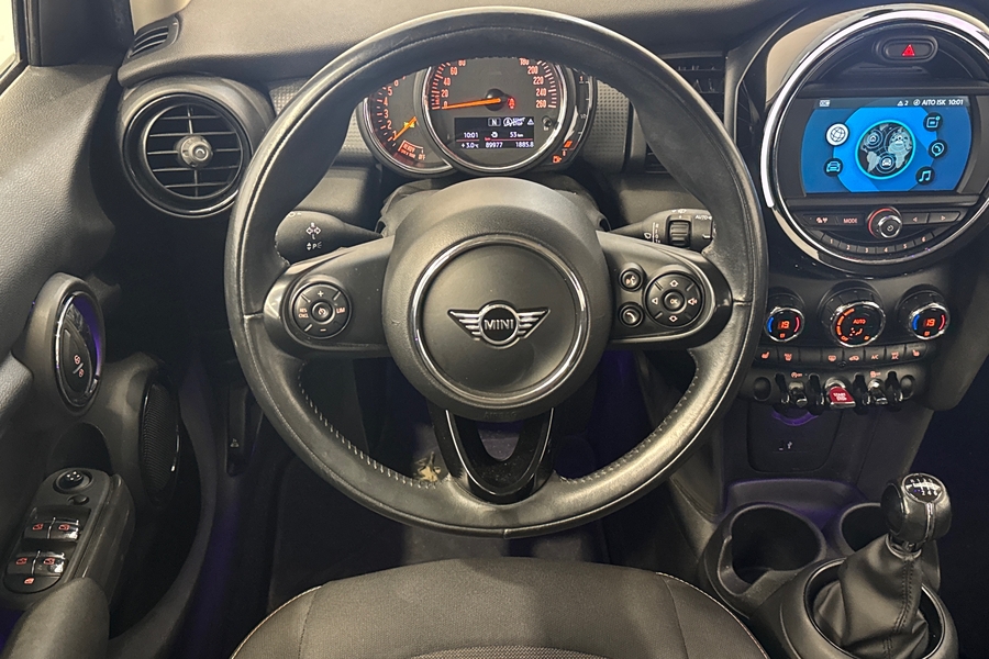 Mini Hatchback vaihtoauto