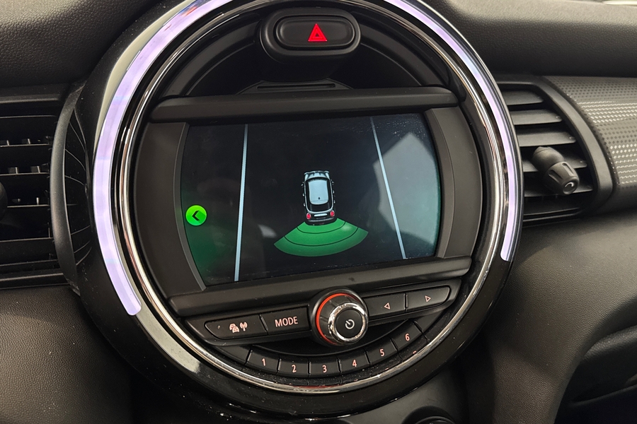 Mini Hatchback vaihtoauto