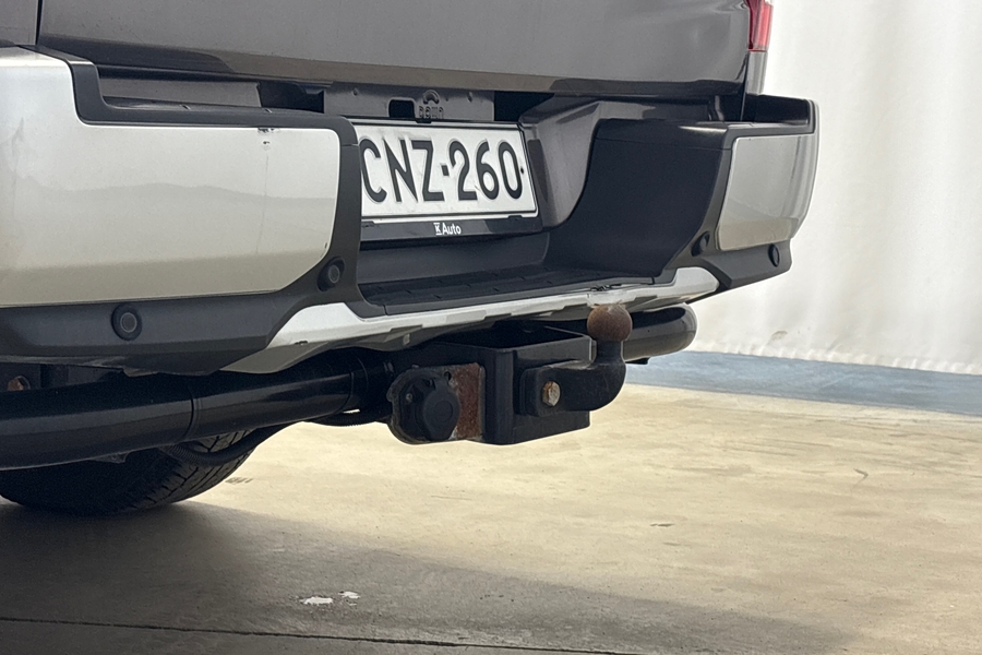 Mitsubishi L200 vaihtoauto