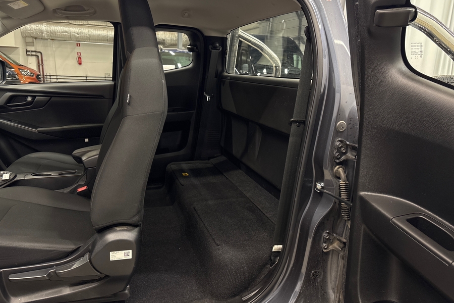 Isuzu D-Max vaihtoauto