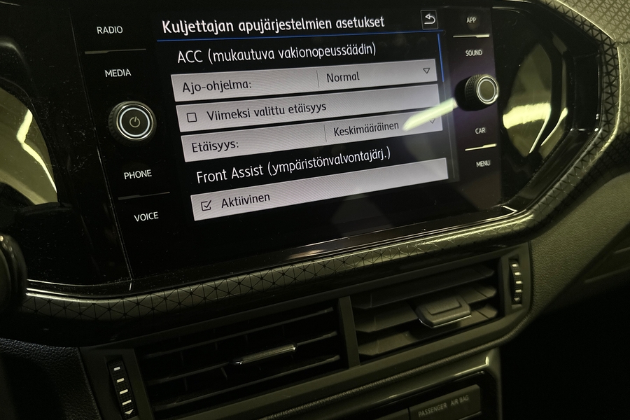 Volkswagen T-Cross vaihtoauto