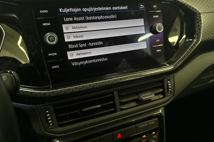 Volkswagen T-Cross vaihtoauto