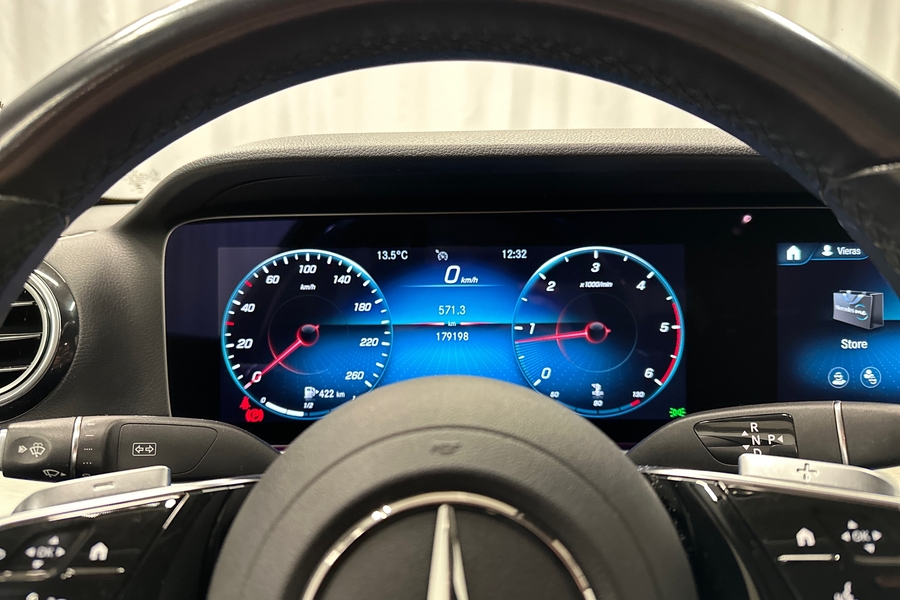 Mercedes-Benz E vaihtoauto