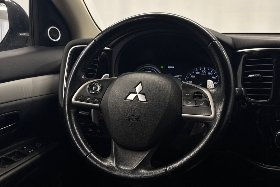 Mitsubishi Outlander PHEV vaihtoauto
