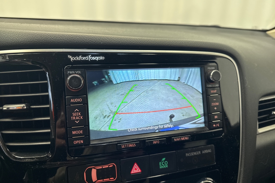 Mitsubishi Outlander PHEV vaihtoauto