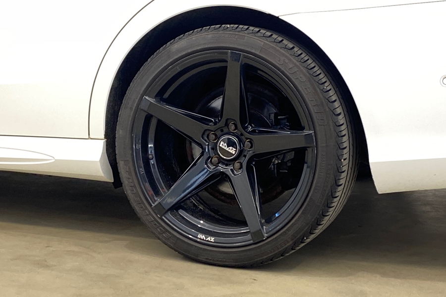 Mercedes-Benz E vaihtoauto