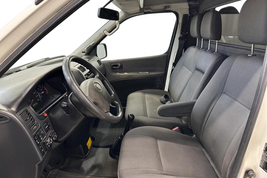 Toyota Hiace vaihtoauto