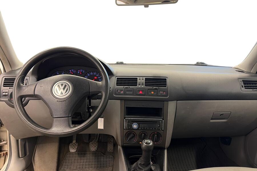 Volkswagen Bora vaihtoauto