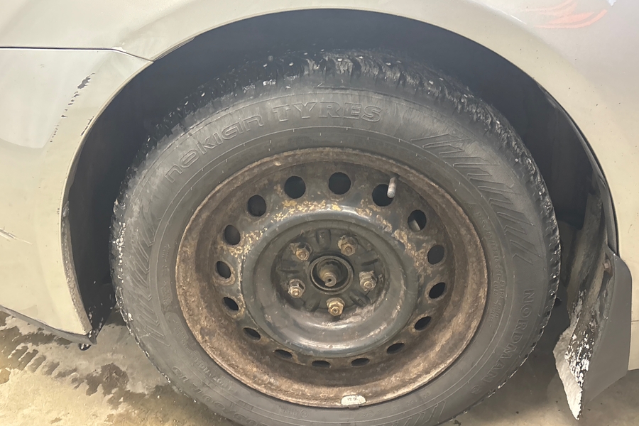 Toyota Avensis vaihtoauto