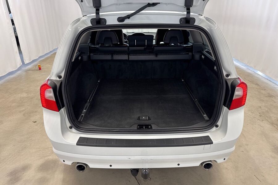 Volvo V70 vaihtoauto
