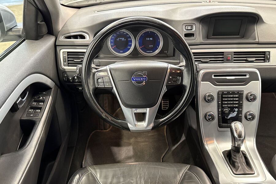 Volvo V70 vaihtoauto