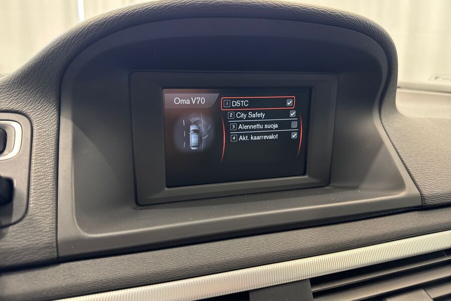 Volvo V70 vaihtoauto