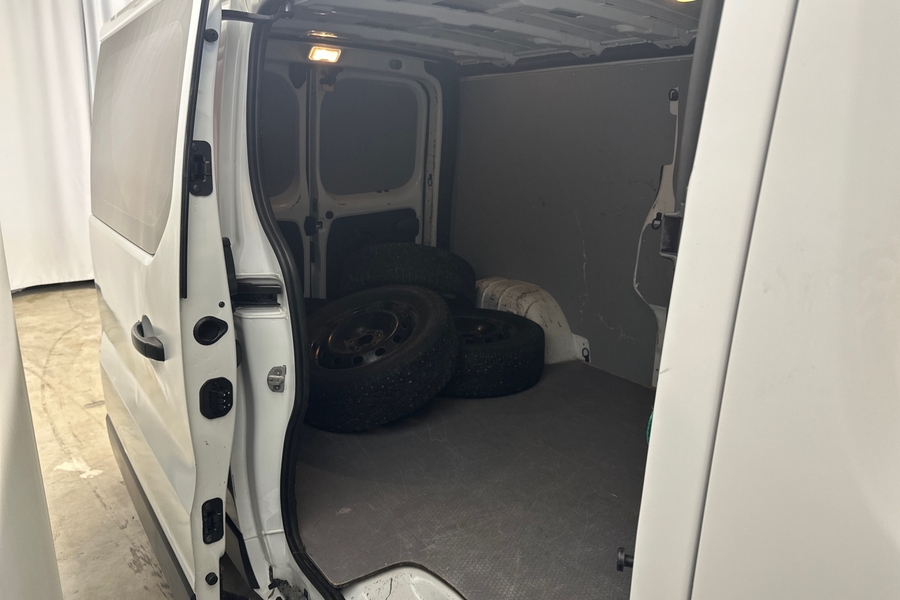 Renault Trafic vaihtoauto