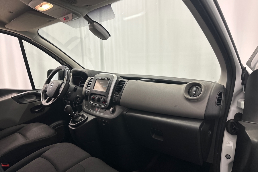 Renault Trafic vaihtoauto