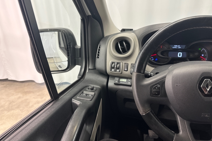 Renault Trafic vaihtoauto