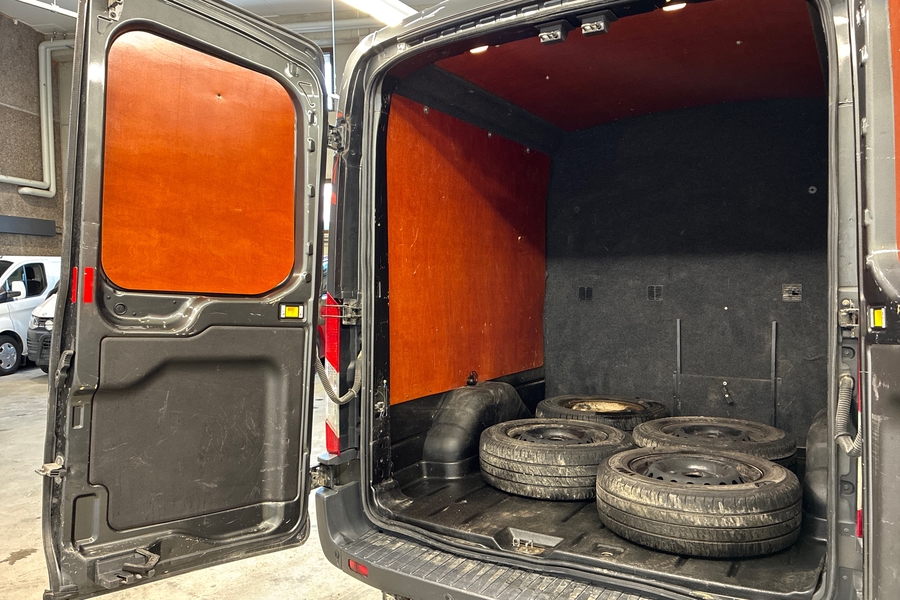 Ford Transit vaihtoauto