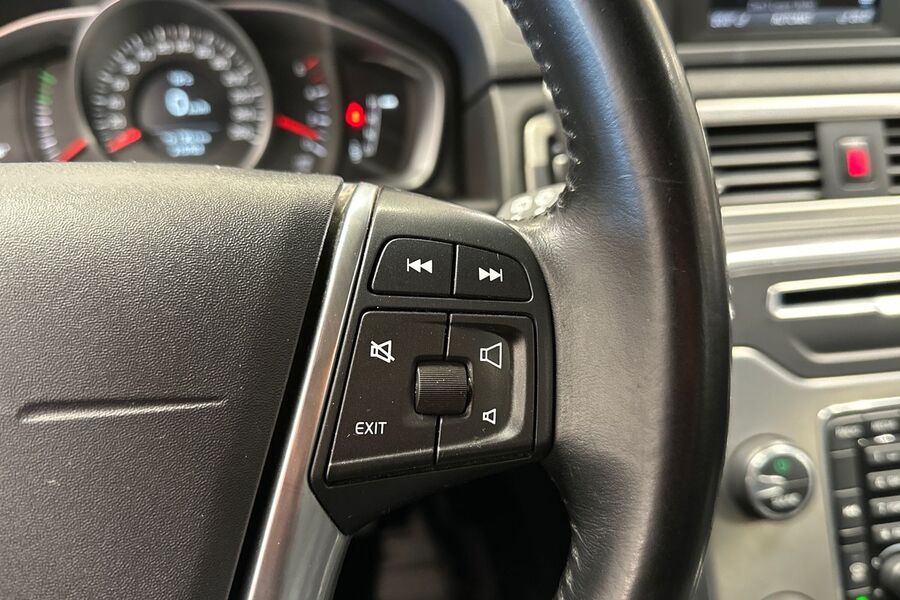 Volvo V70 vaihtoauto