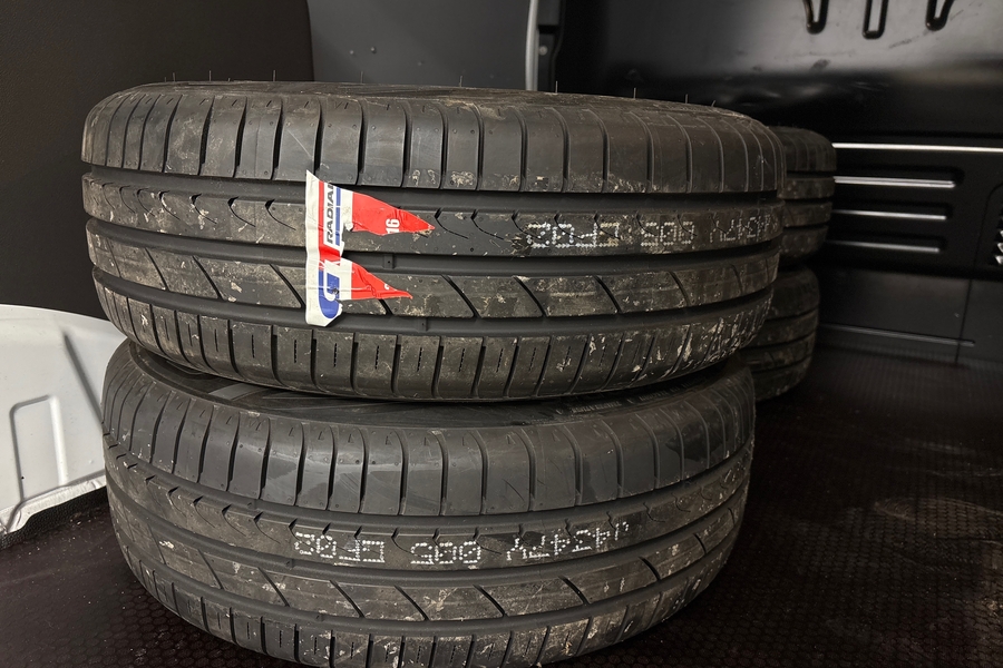 Ford Transit Connect vaihtoauto