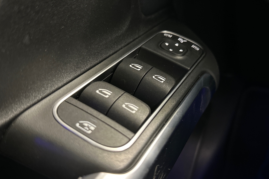 Mercedes-Benz GLB vaihtoauto