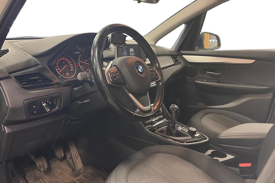 BMW 216 vaihtoauto