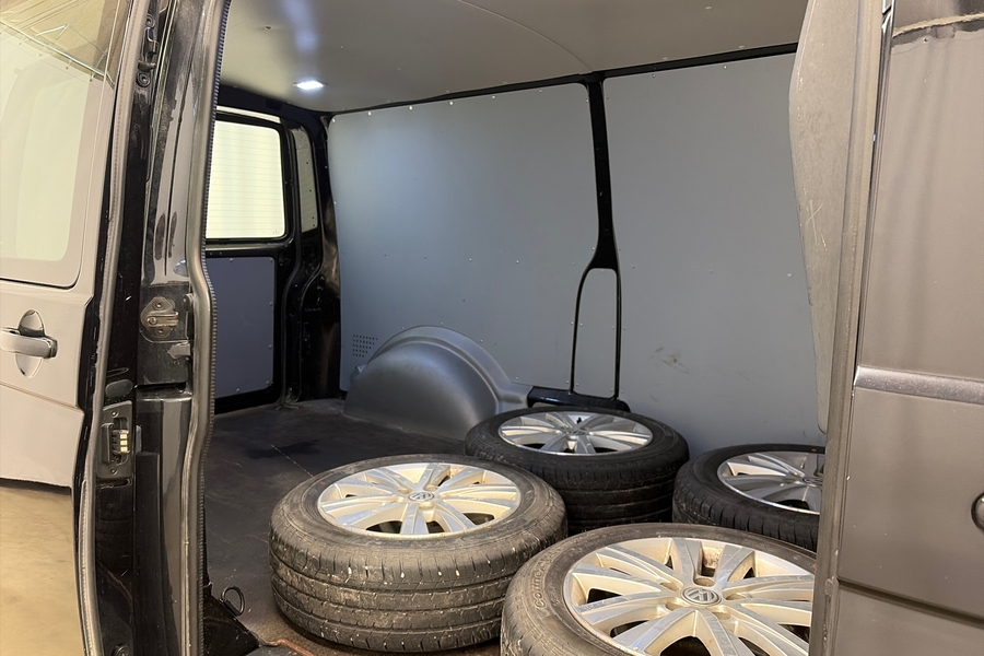 Volkswagen Transporter vaihtoauto