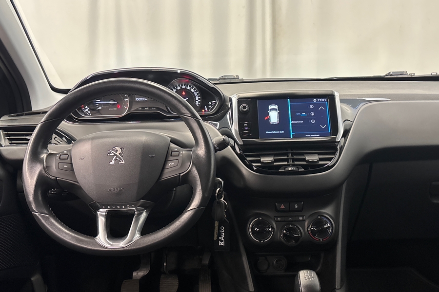Peugeot 208 vaihtoauto