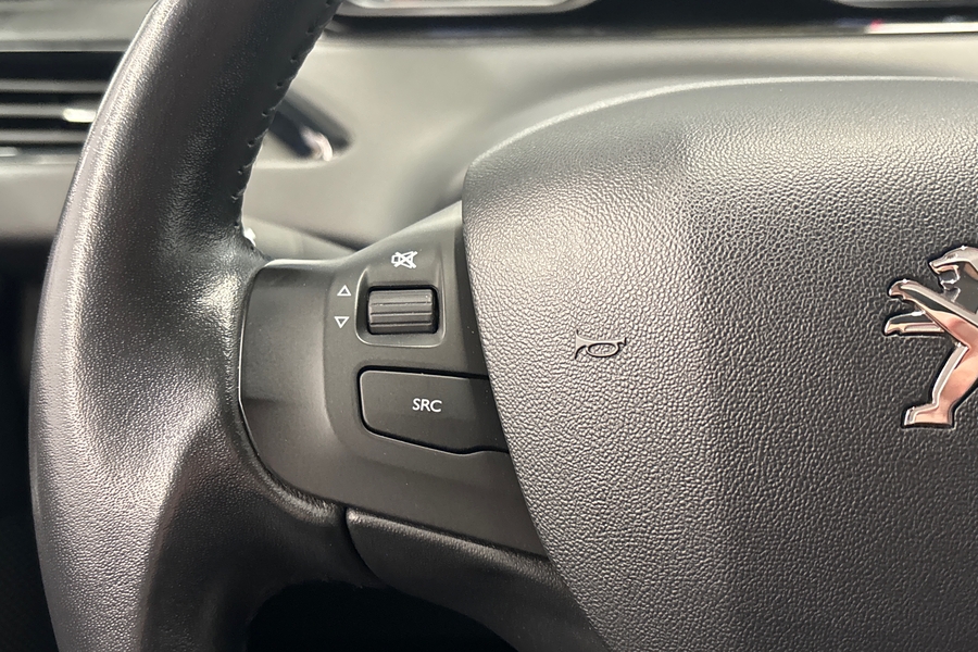 Peugeot 208 vaihtoauto