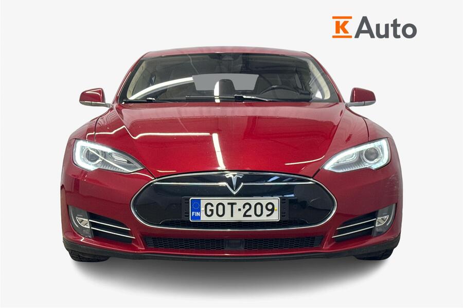 Tesla Model S vaihtoauto