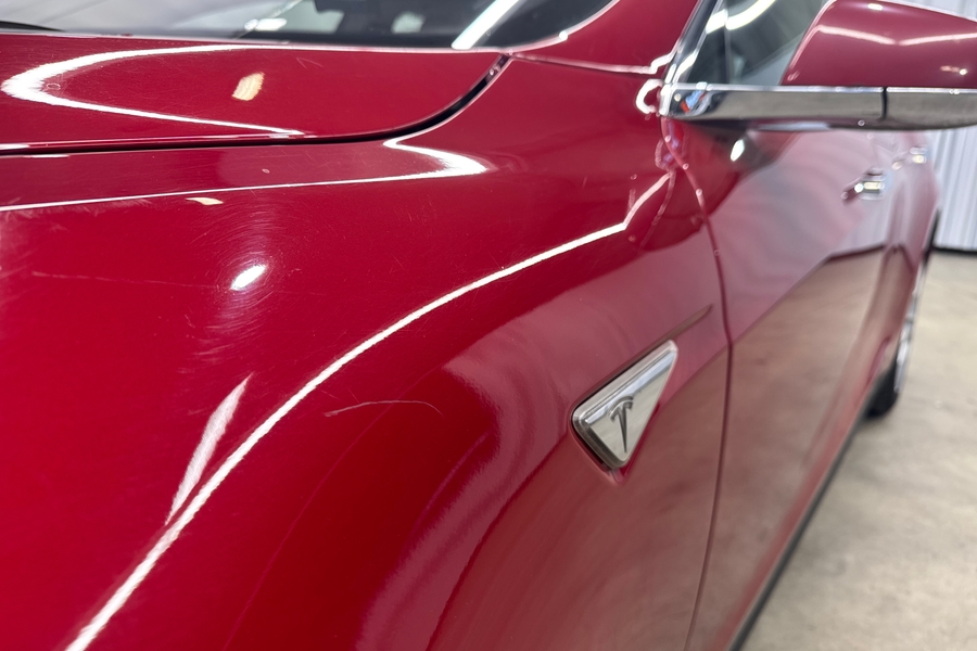 Tesla Model S vaihtoauto