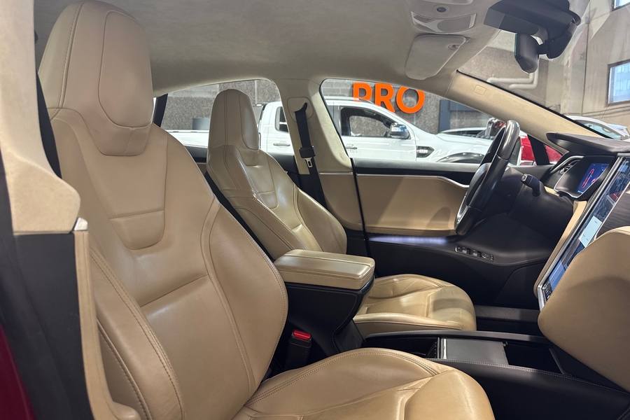 Tesla Model S vaihtoauto