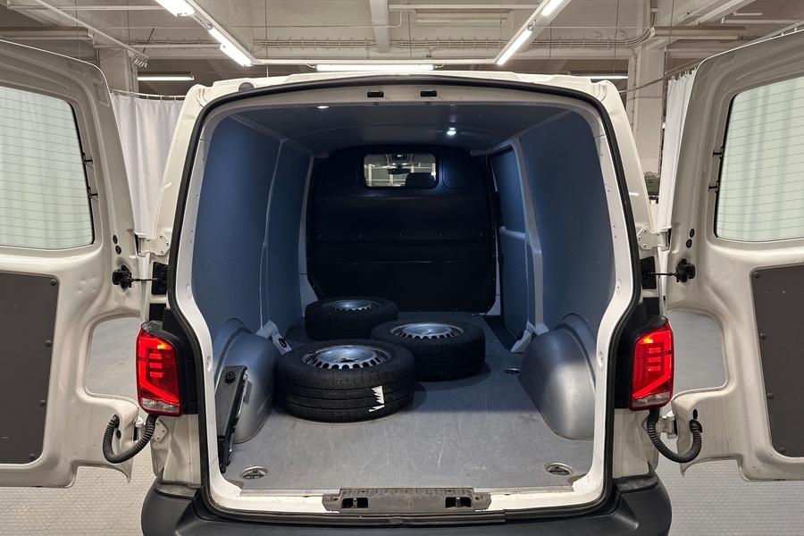 Volkswagen Transporter vaihtoauto