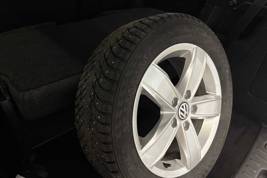 Volkswagen Caddy Maxi vaihtoauto