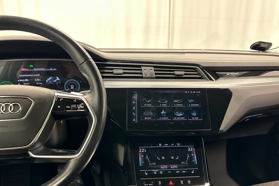 Audi e-tron vaihtoauto