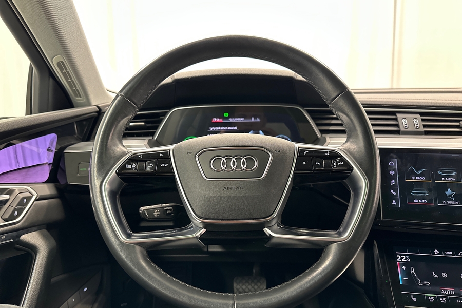Audi e-tron vaihtoauto
