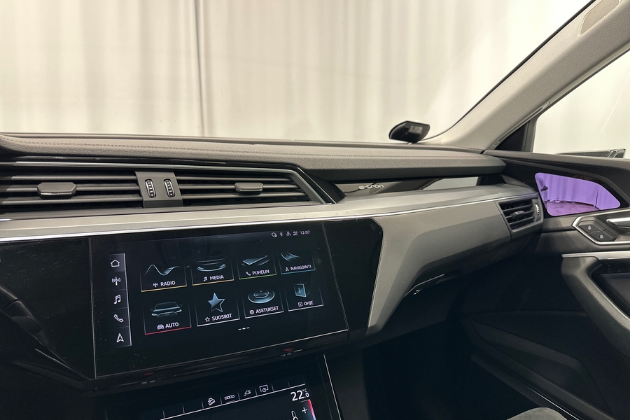 Audi e-tron vaihtoauto