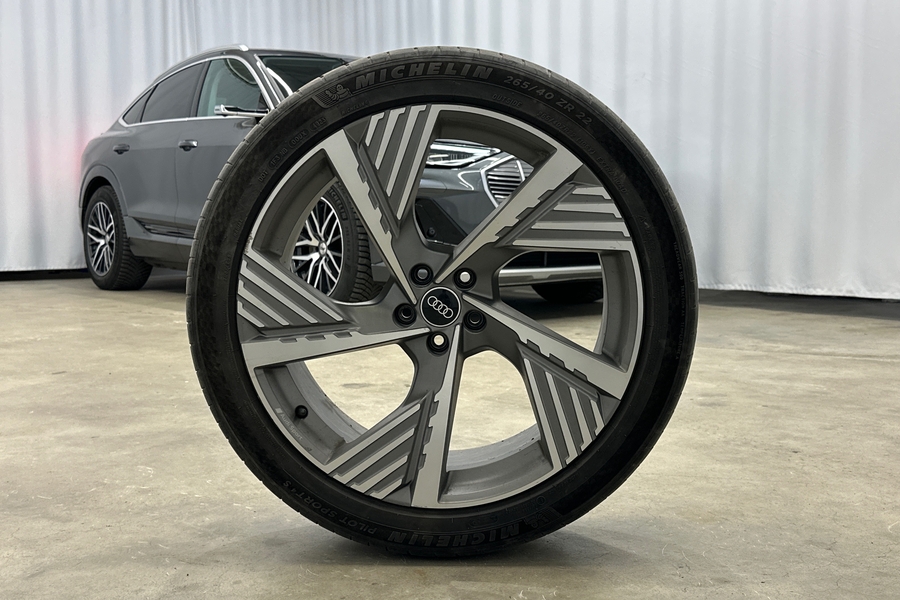 Audi e-tron vaihtoauto