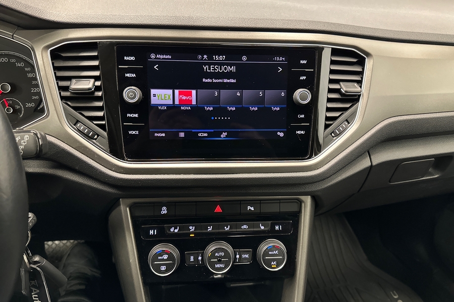 Volkswagen T-Roc vaihtoauto