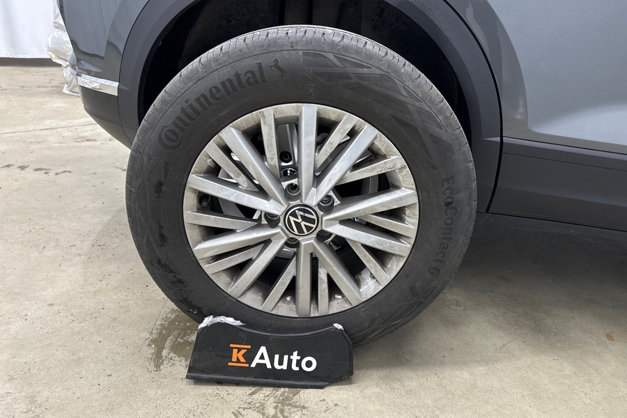 Volkswagen T-Roc vaihtoauto