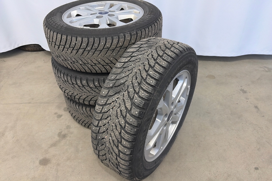 Ford Transit Connect vaihtoauto