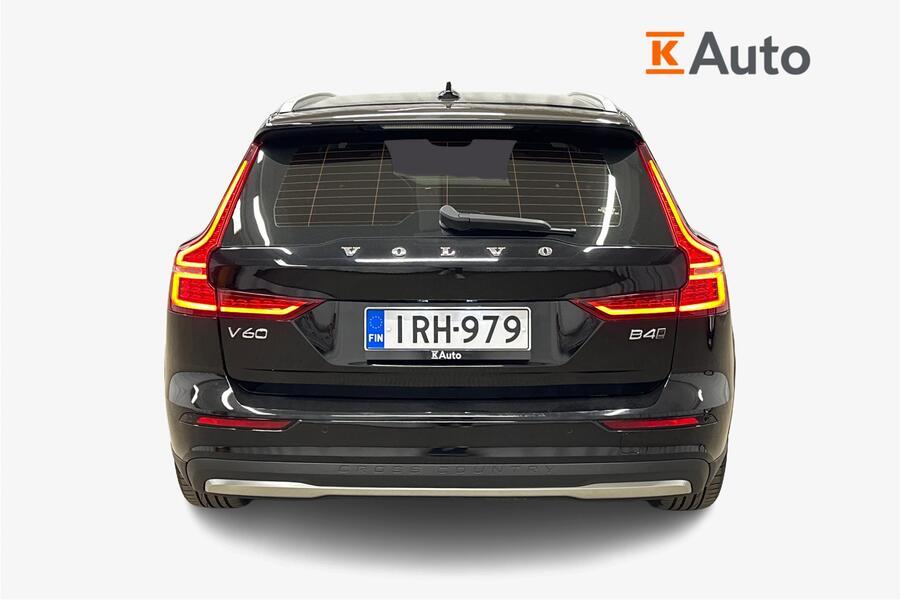 Volvo V60 Cross Country vaihtoauto