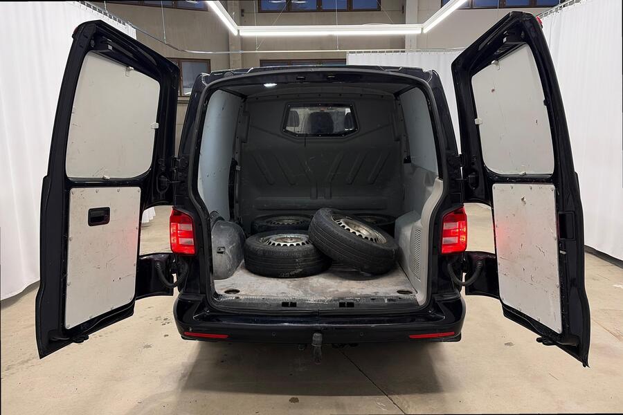 Volkswagen Transporter vaihtoauto