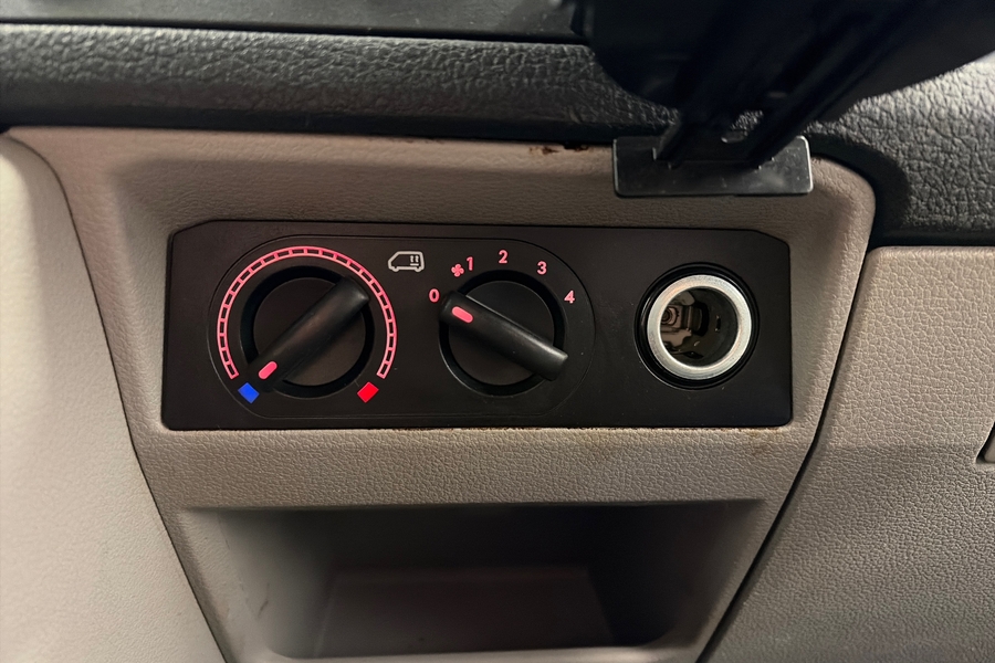 Volkswagen Transporter vaihtoauto