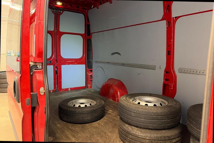 Peugeot Boxer vaihtoauto