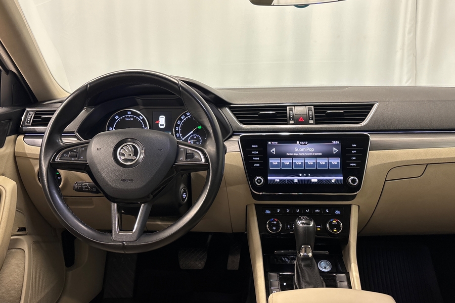 Skoda Superb vaihtoauto