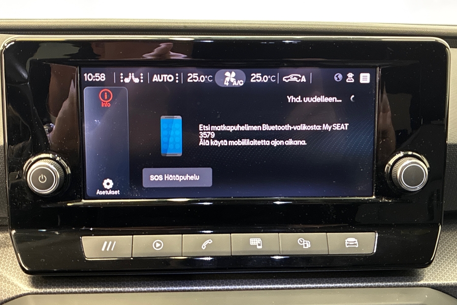 SEAT Leon Sportstourer vaihtoauto