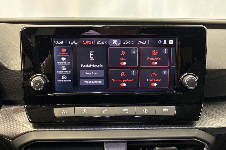 SEAT Leon Sportstourer vaihtoauto