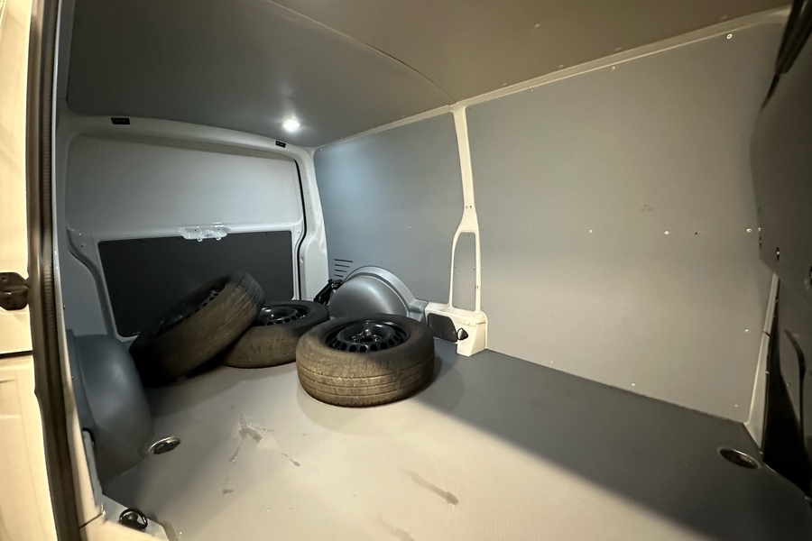 Volkswagen Transporter vaihtoauto