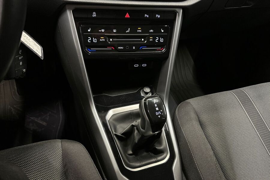 Volkswagen T-Roc vaihtoauto