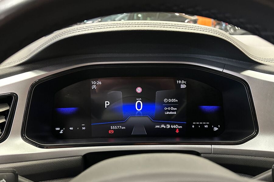 Volkswagen T-Roc vaihtoauto